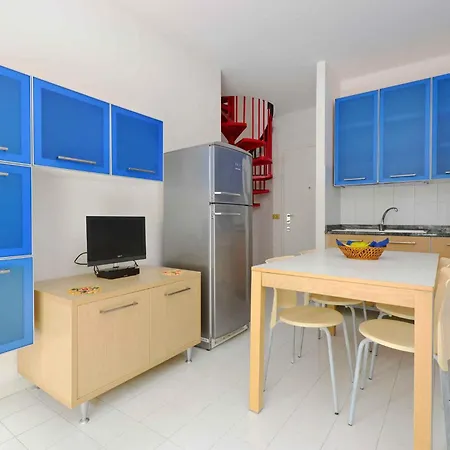 Apartment In Lignano 21597 *