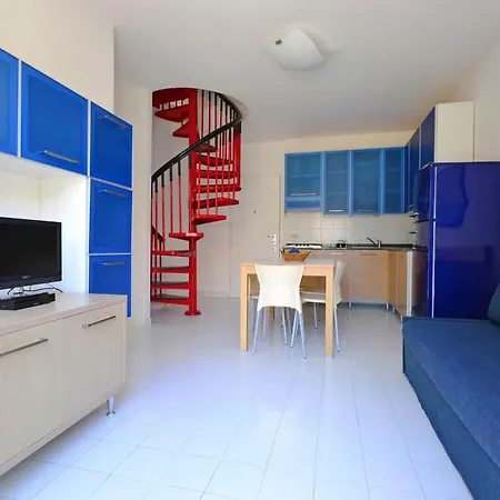Apartment In Lignano 21597 *